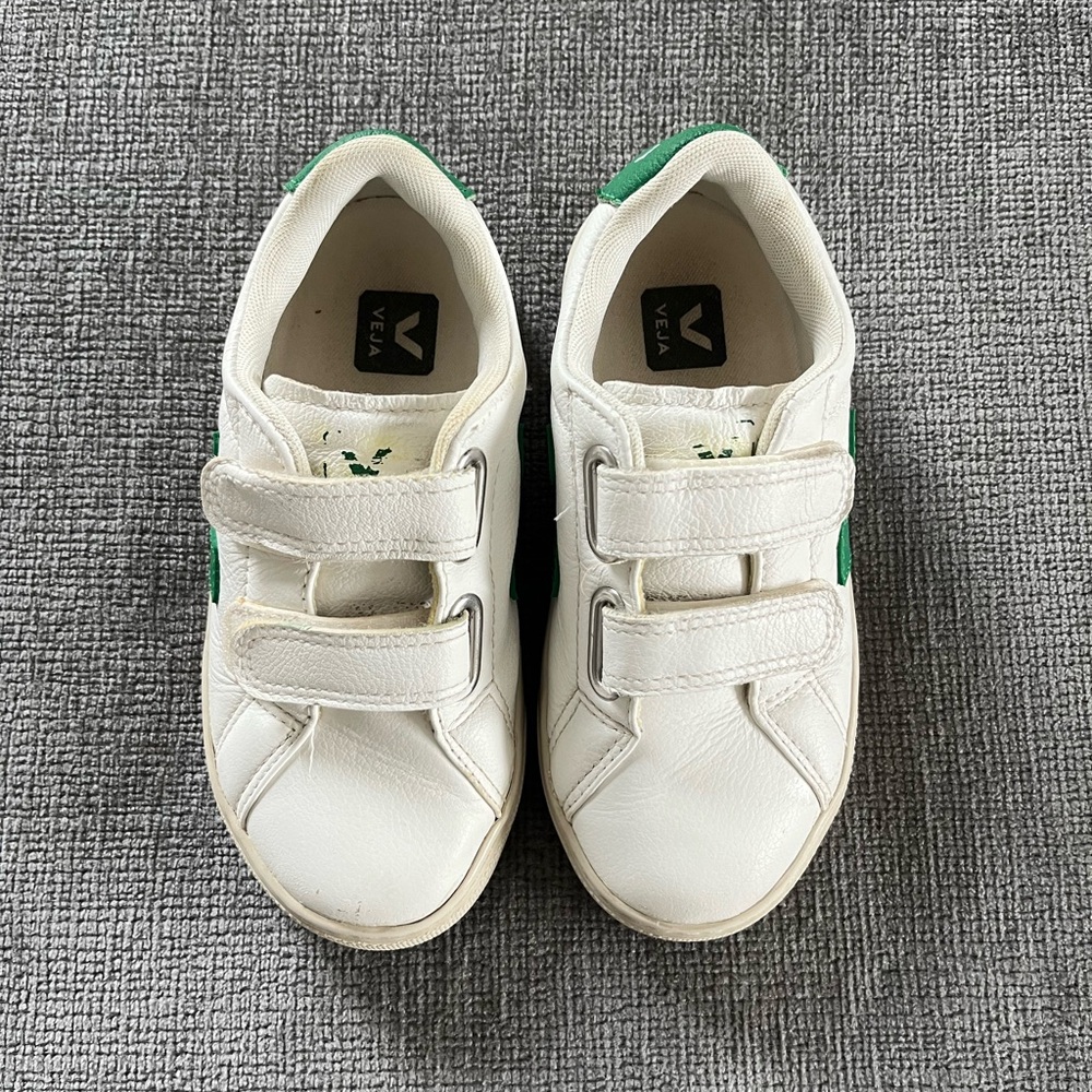 Kids Veja Sneakers